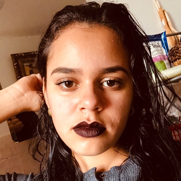laura31245